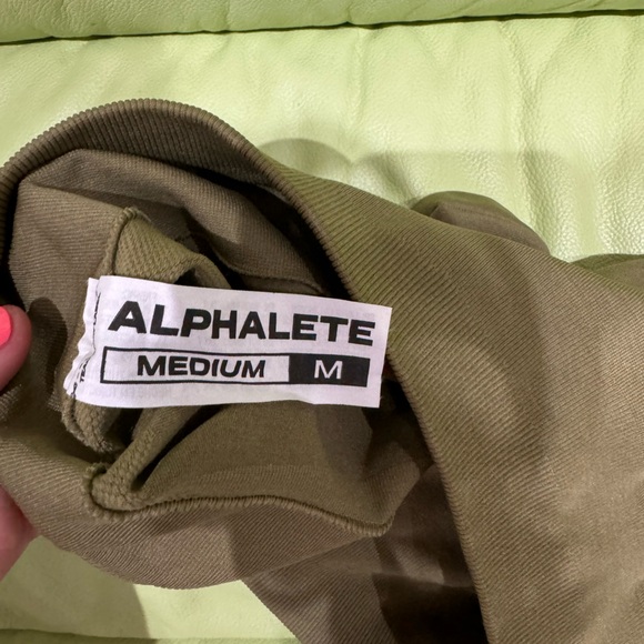 4.5” Amplify Shorts - Picture 2 of 3